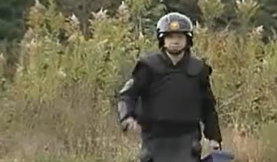 ガキの使い 笑ってはいけない警察 板尾創路 爆弾処理班 本当におもしろいお笑い動画